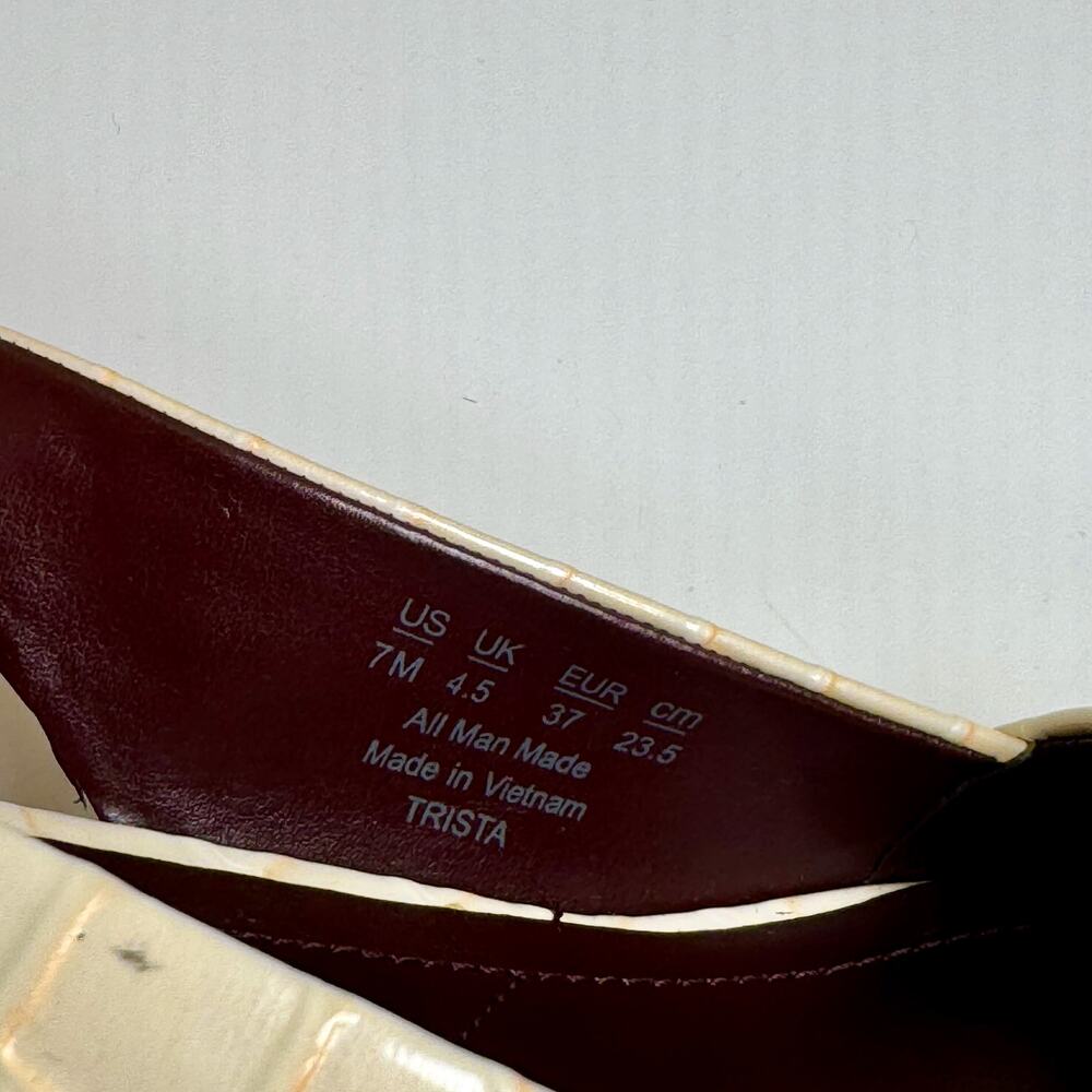 Franco Sarto Trista Cream Croc Embossed Block Heel Pumps Women’s 7 Slingback - Picture 2 of 10